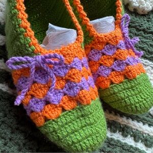 Hand-Knit Slipper Socks in Light Green and Lavender size medium